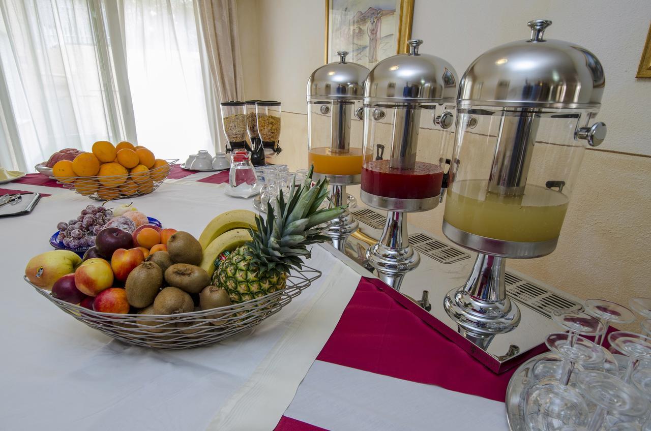 A.I.R. Hotel Gabbiano Изола-Росса Экстерьер фото